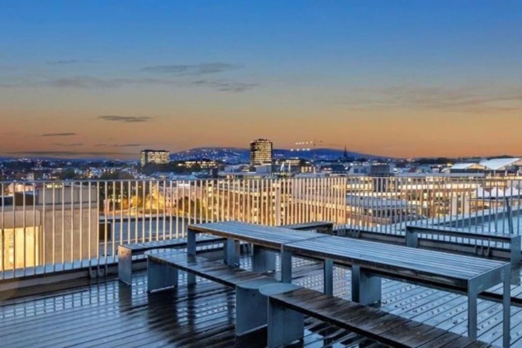 Ferienwohnung Aker Brygge - Sjoside Hjem - Sentral Beliggenhet Oslo Exterior foto